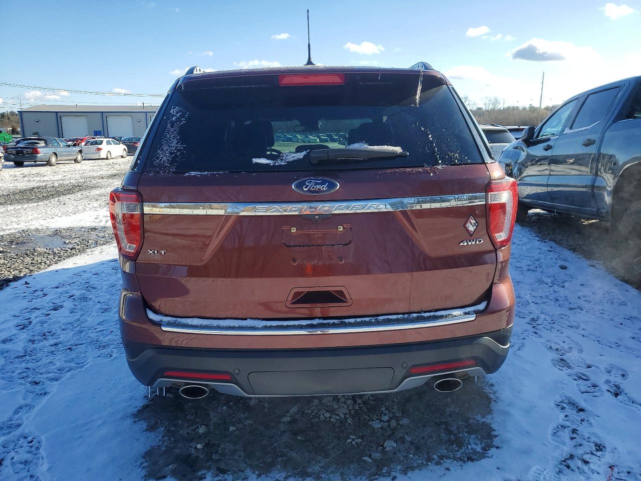 2018 FORD EXPLORER photo 6