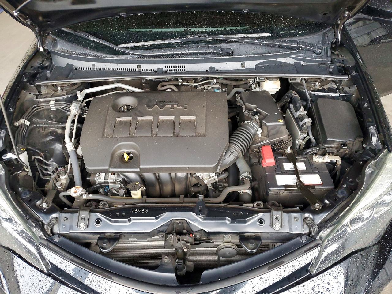 2019 TOYOTA COROLLA L photo 11