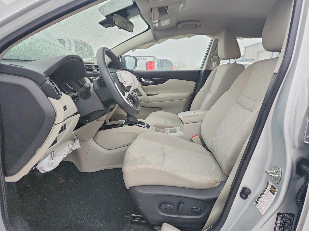 2020 NISSAN ROGUE SPORT S photo 13