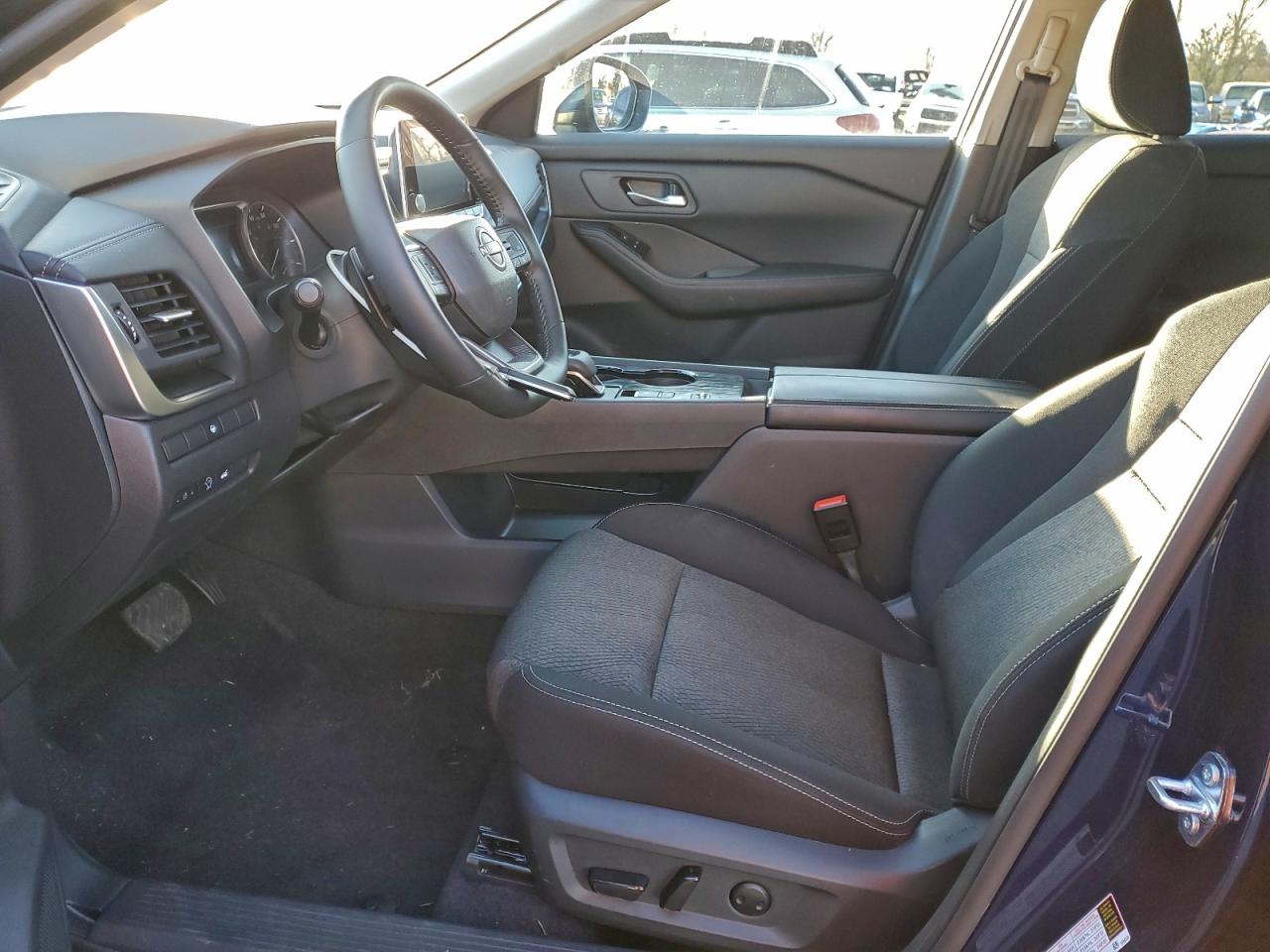 2025 NISSAN ROGUE SV photo 7