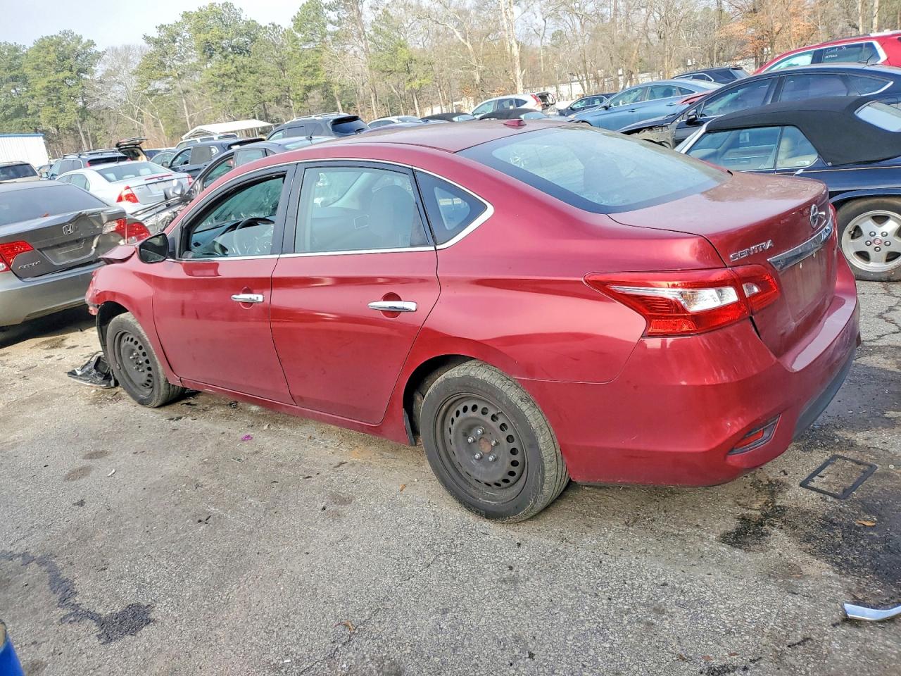 2016 NISSAN SENTRA S photo 3