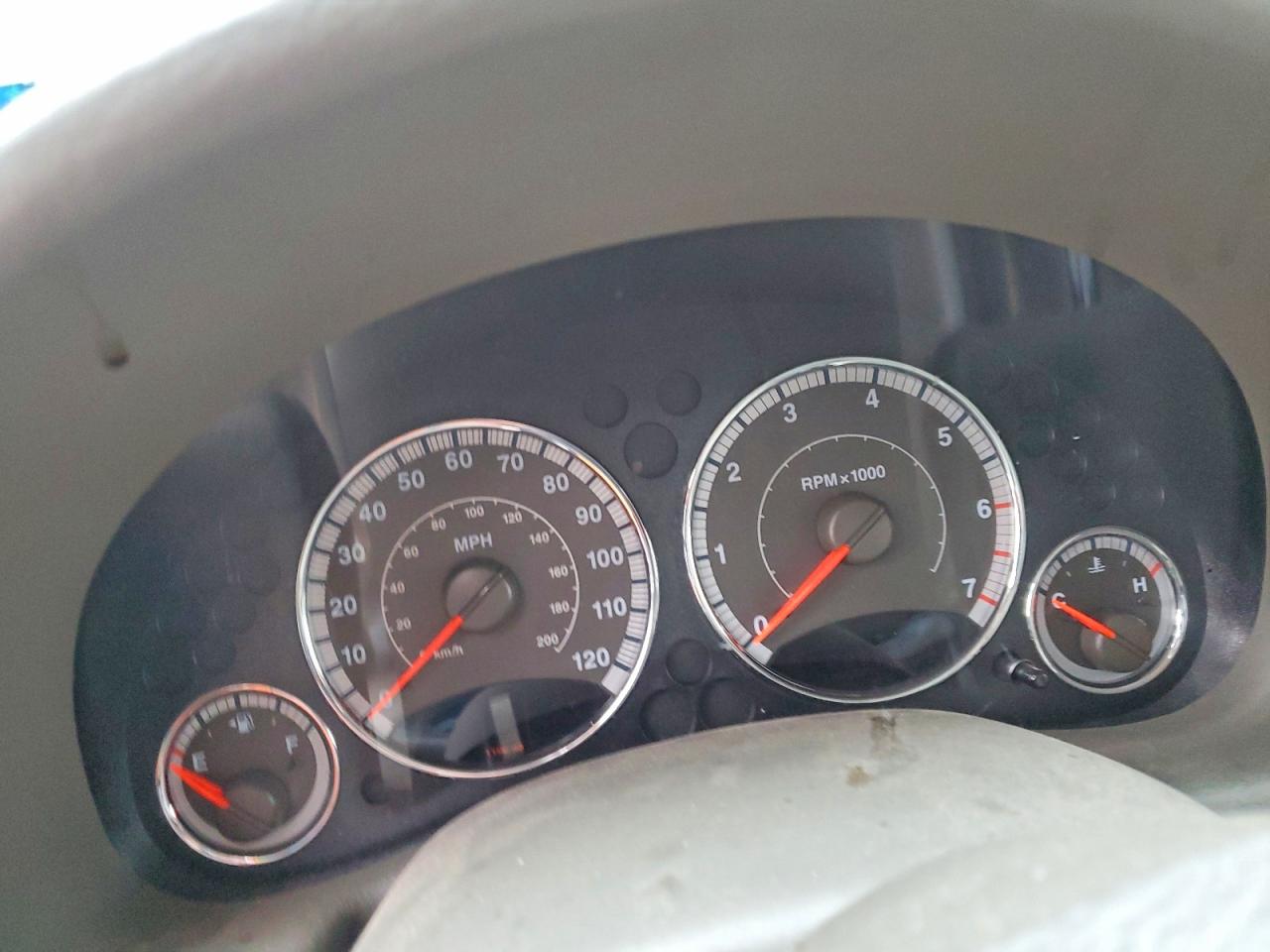 2005 JEEP LIBERTY LIMITED photo 17