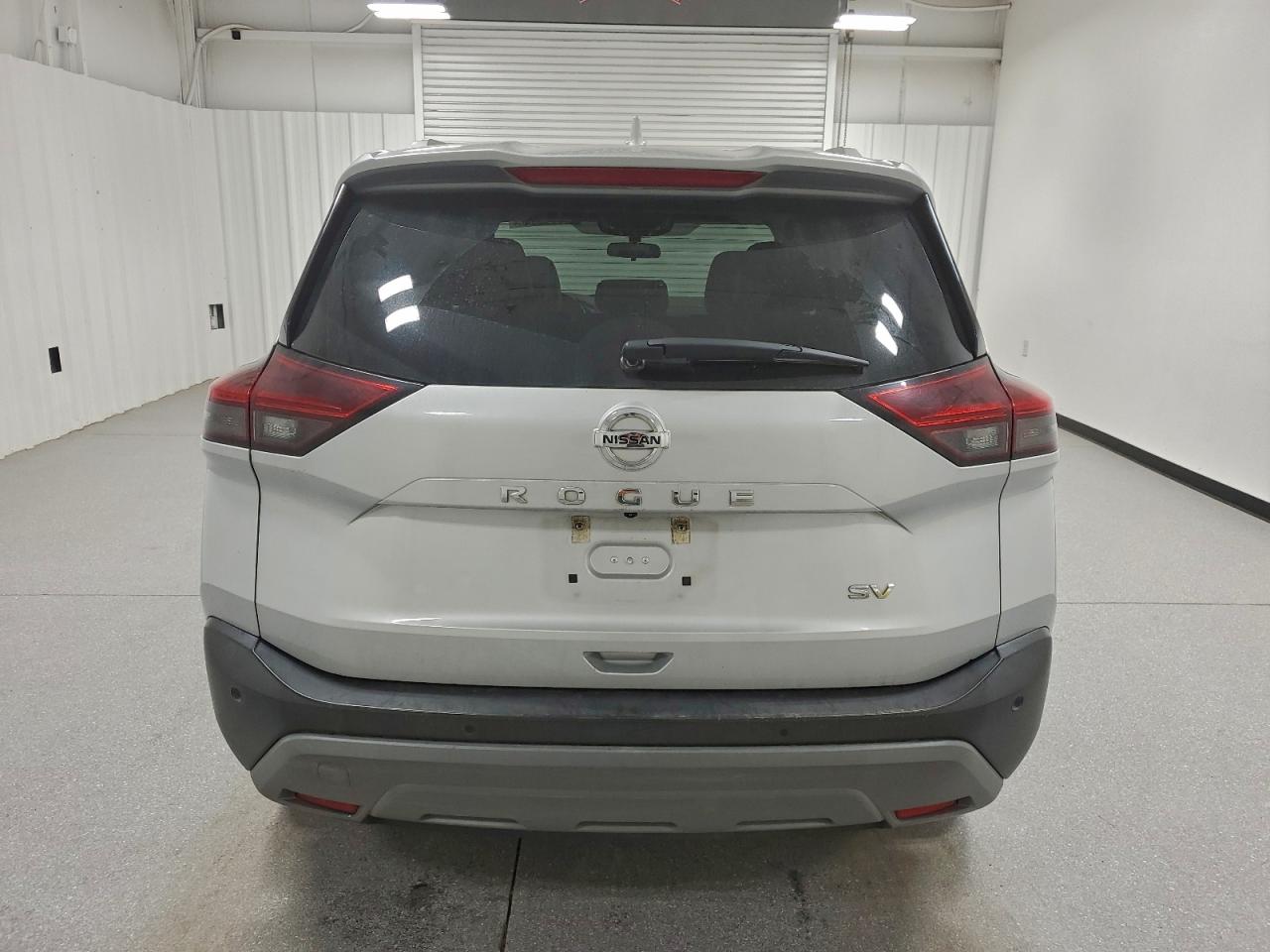 2021 NISSAN ROGUE SV photo 11