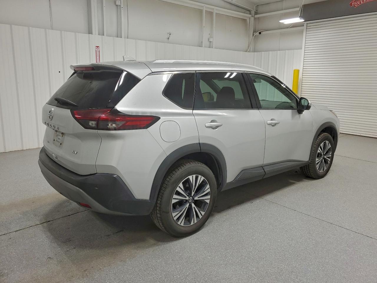 2021 NISSAN ROGUE SV photo 5