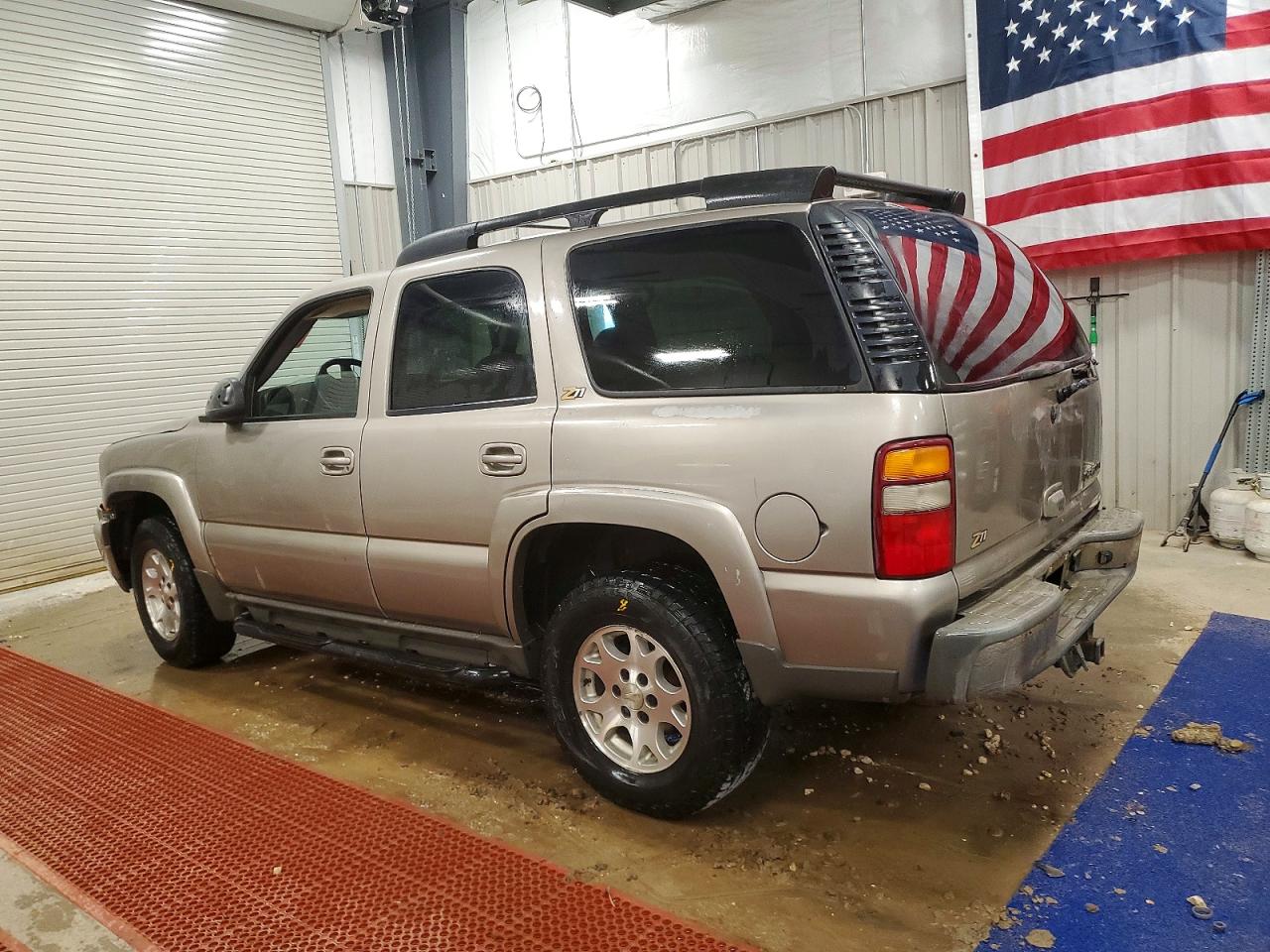 2003 CHEVROLET TAHOE K1500 photo 2