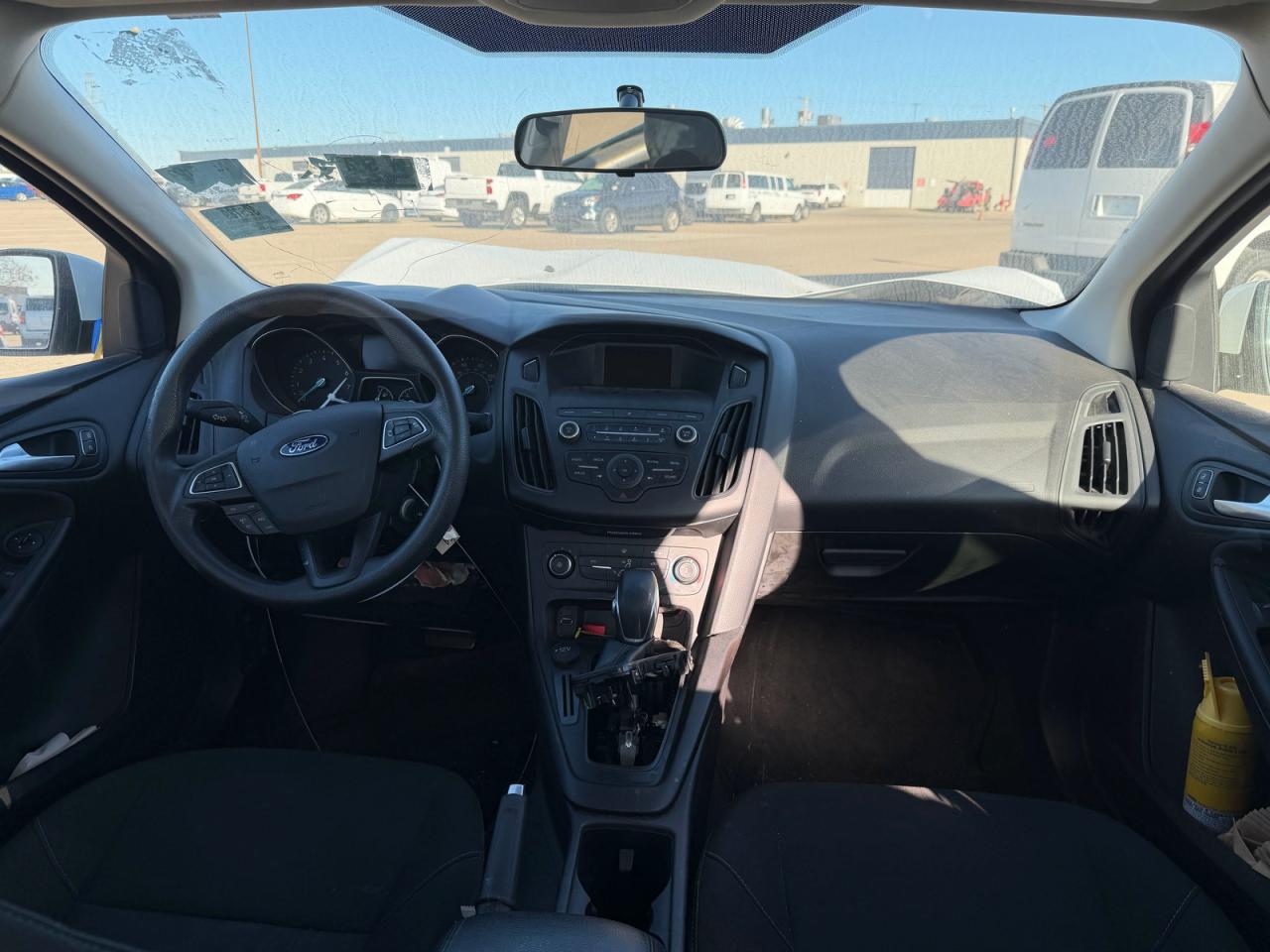 2018 FORD FOCUS SE photo 9