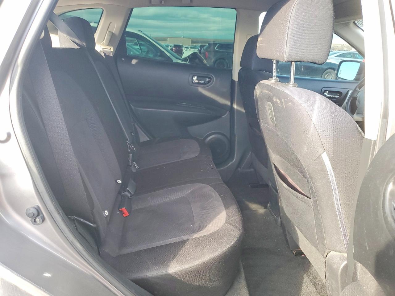2013 NISSAN ROGUE S photo 10