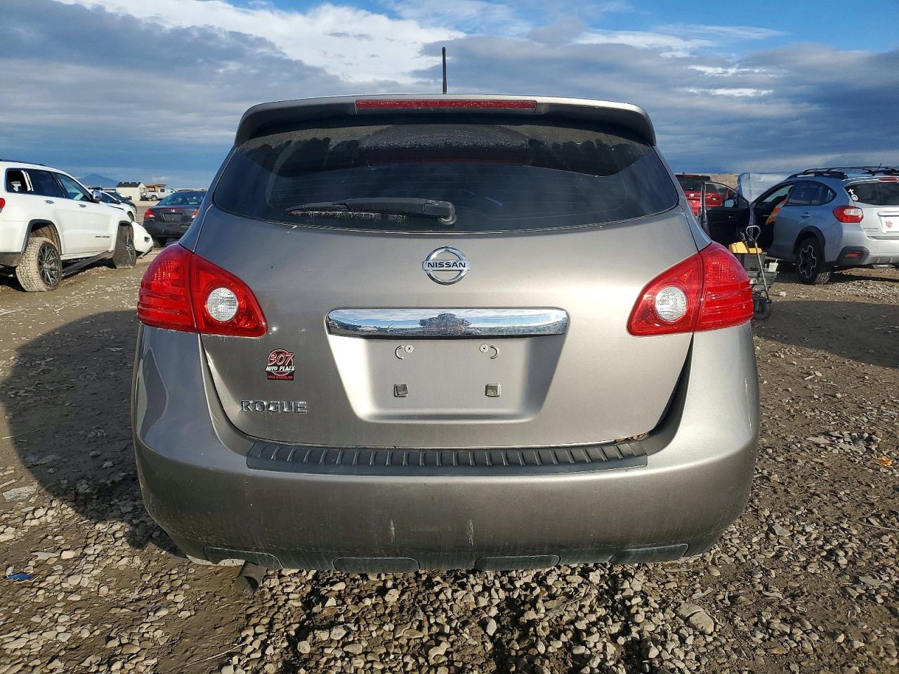 2013 NISSAN ROGUE S photo 6