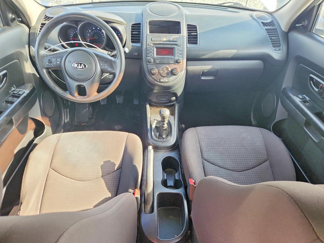 2013 KIA SOUL photo 8