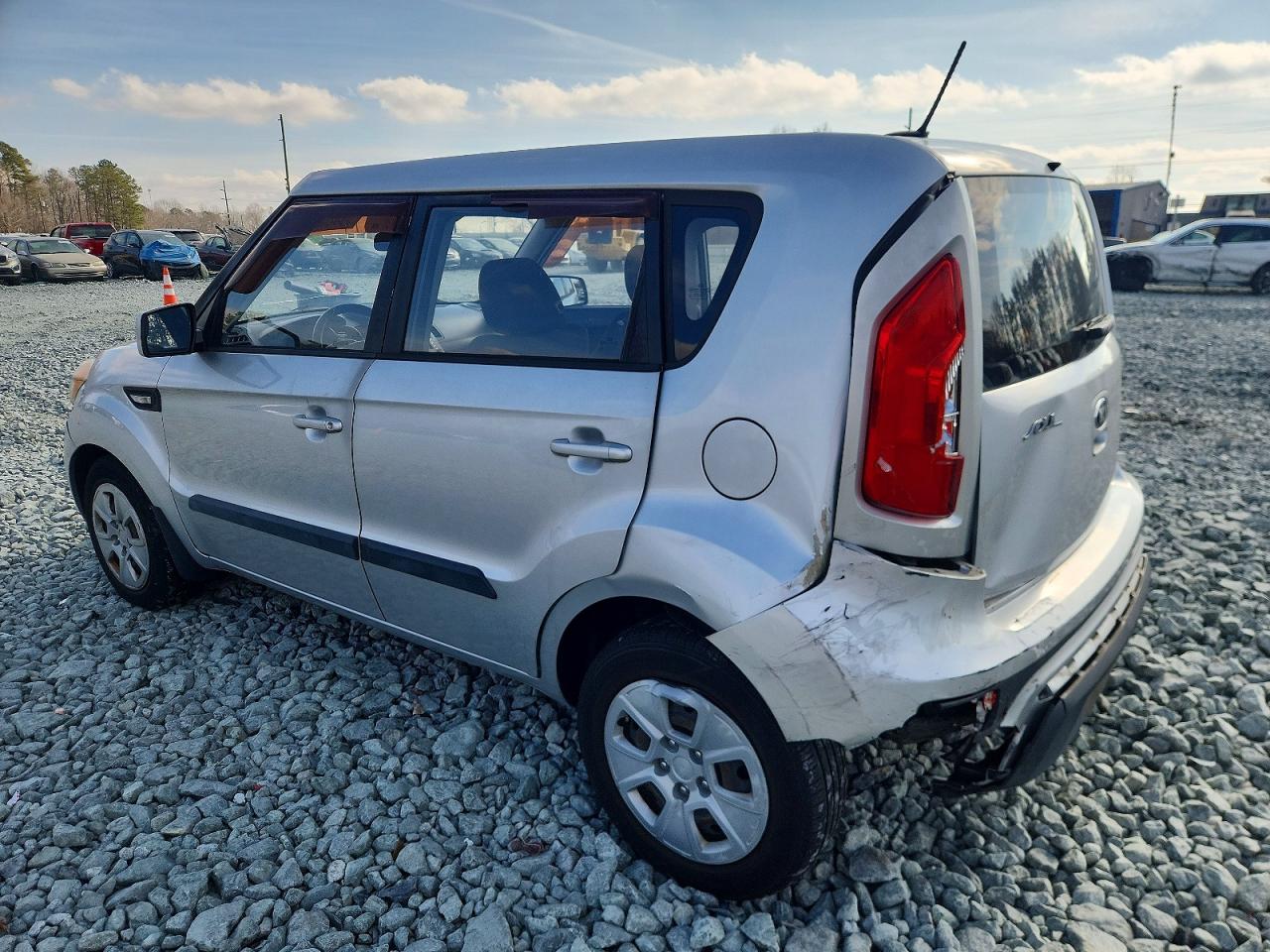 2013 KIA SOUL photo 2