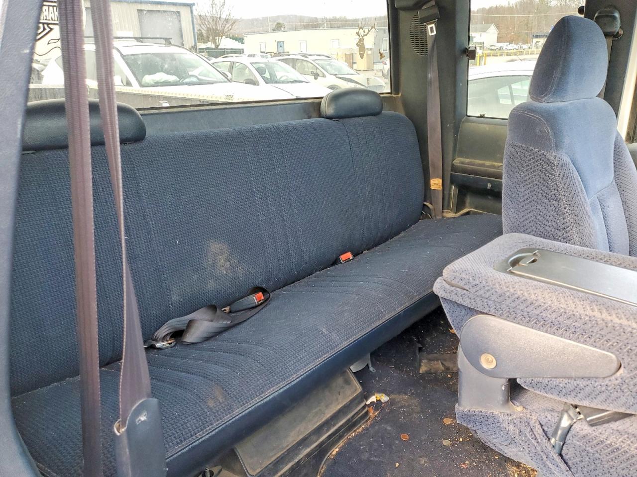 1996 GMC SIERRA K2500 photo 10