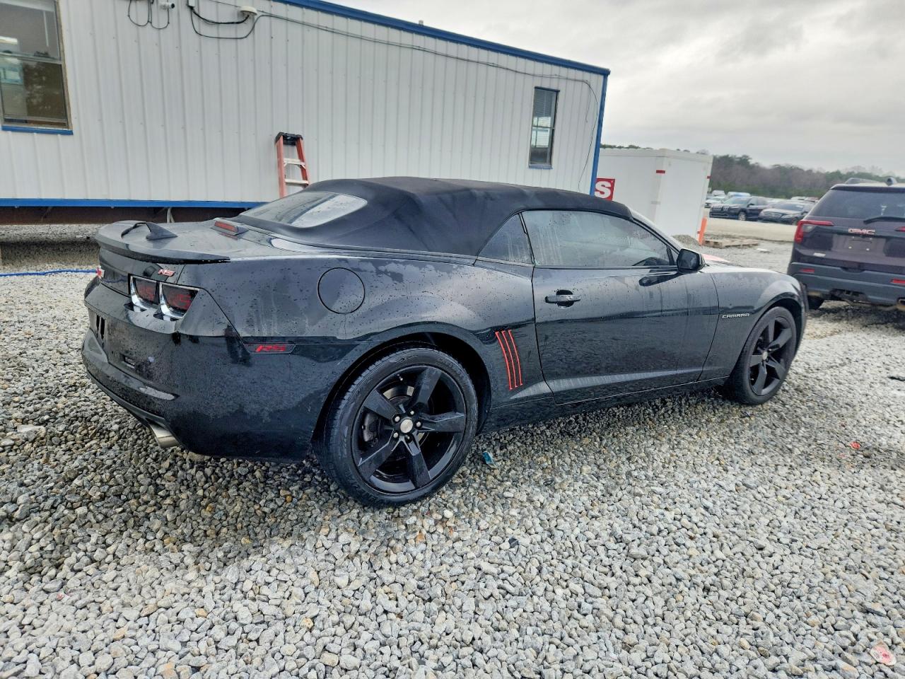 2011 CHEVROLET CAMARO LT photo 3