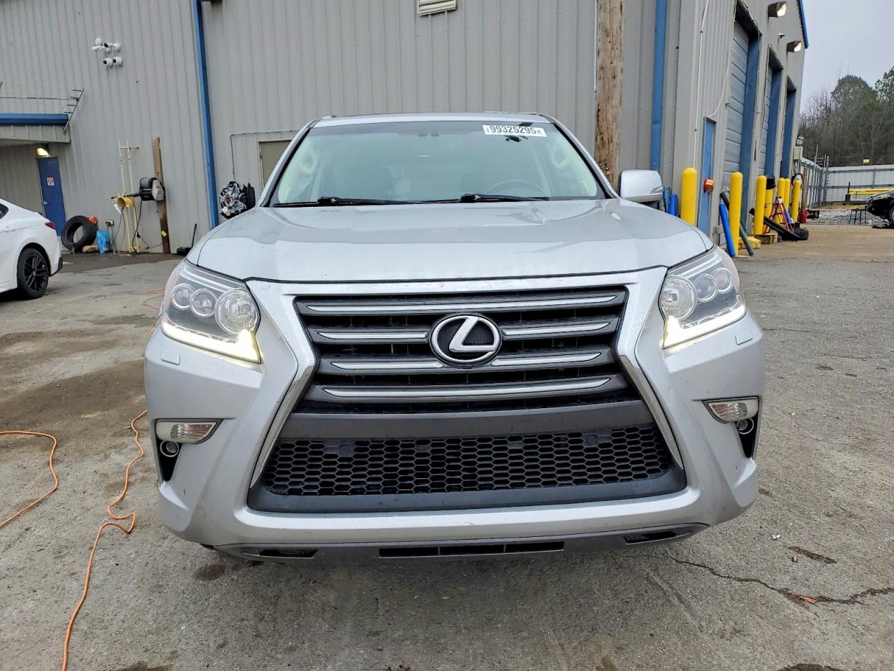 2018 LEXUS GX 460 photo 5