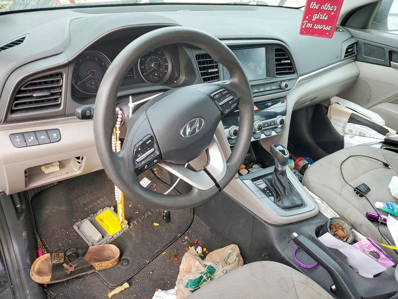 2020 HYUNDAI ELANTRA SEL photo 8