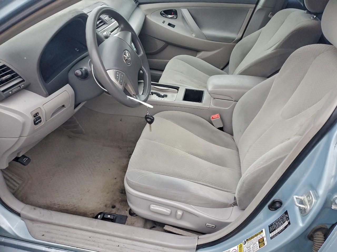2009 TOYOTA CAMRY BASE photo 7