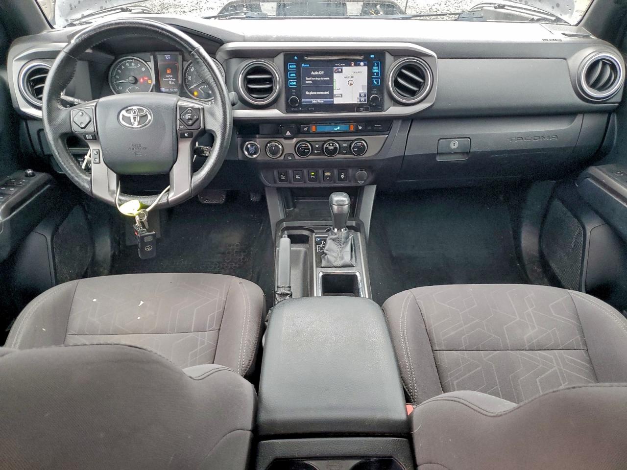 2017 TOYOTA TACOMA DOUBLE CAB photo 8