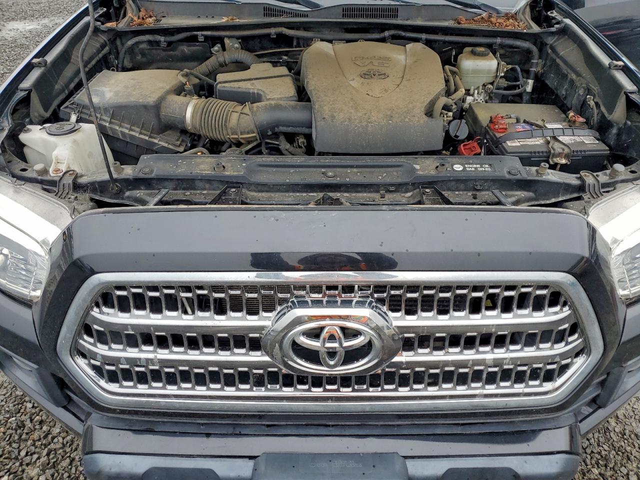 2017 TOYOTA TACOMA DOUBLE CAB photo 11