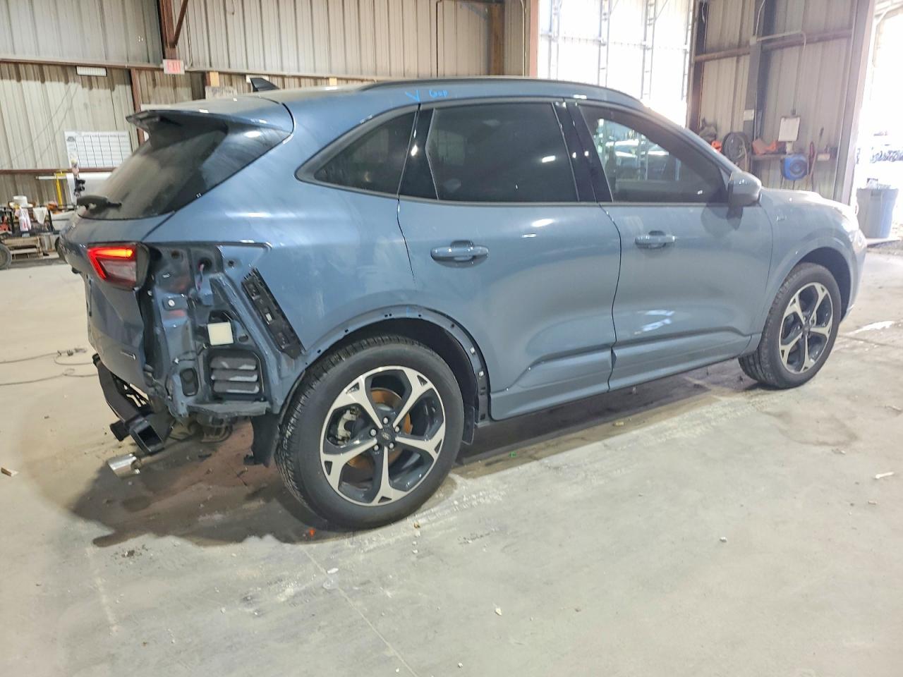 2025 FORD ESCAPE ST LINE ELITE photo 3