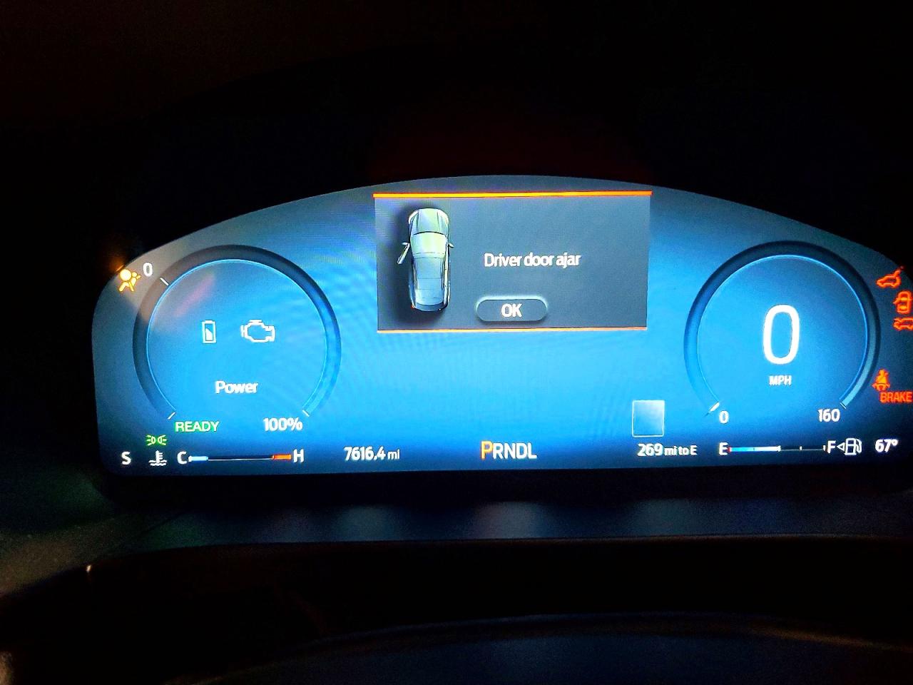 2025 FORD ESCAPE ST LINE ELITE photo 9