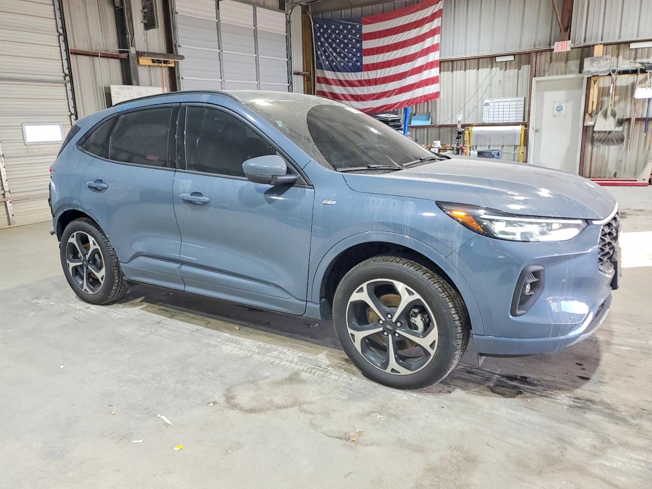 2025 FORD ESCAPE ST LINE ELITE photo 4