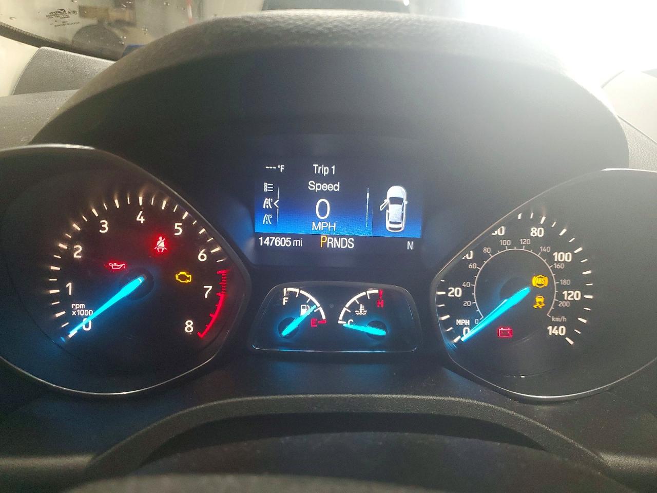 2017 FORD ESCAPE SE photo 9