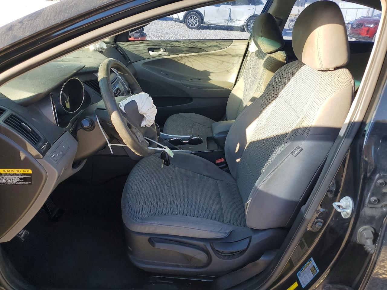 2012 HYUNDAI SONATA GLS photo 7