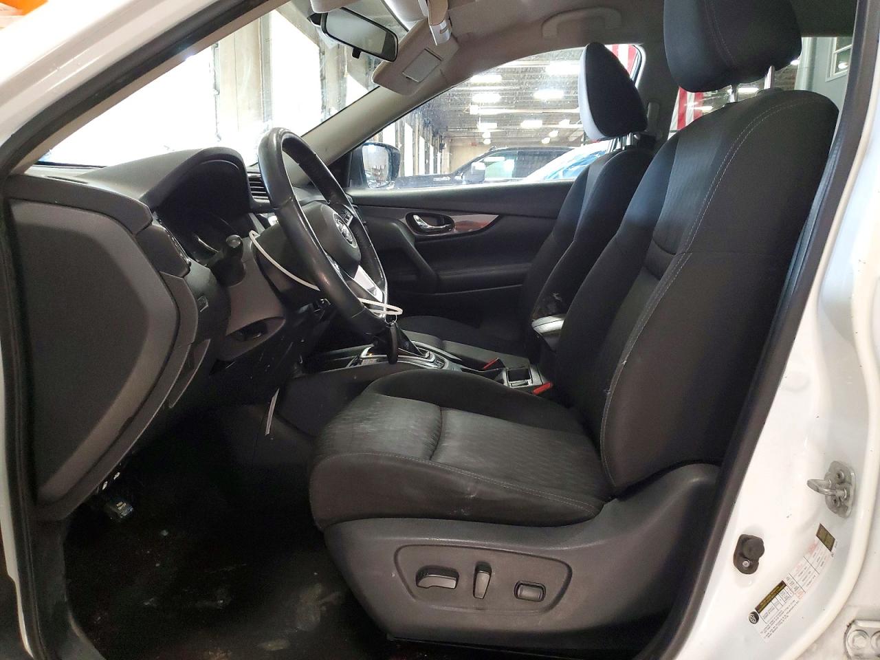 2017 NISSAN ROGUE S photo 7