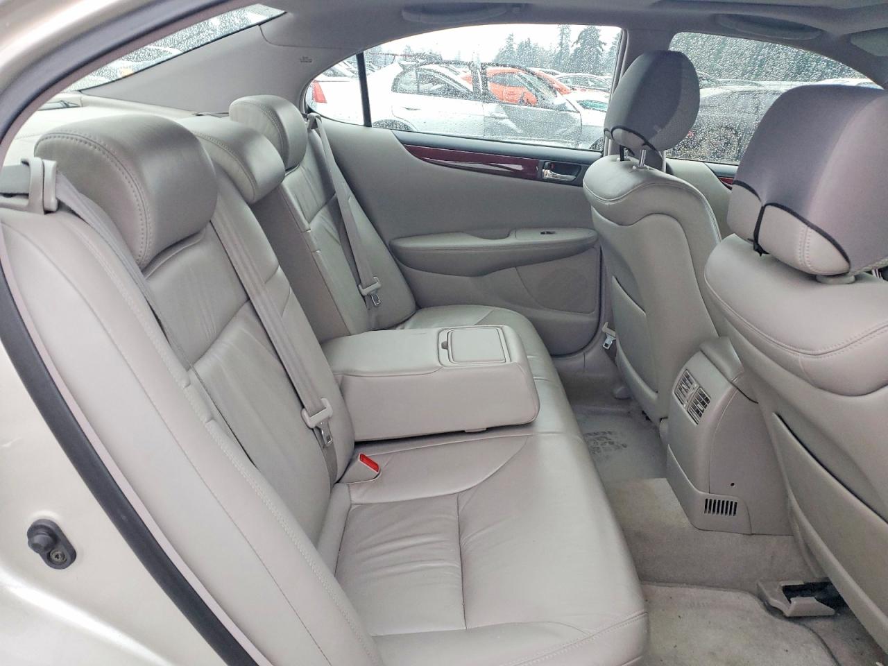 2003 LEXUS ES 300 photo 10