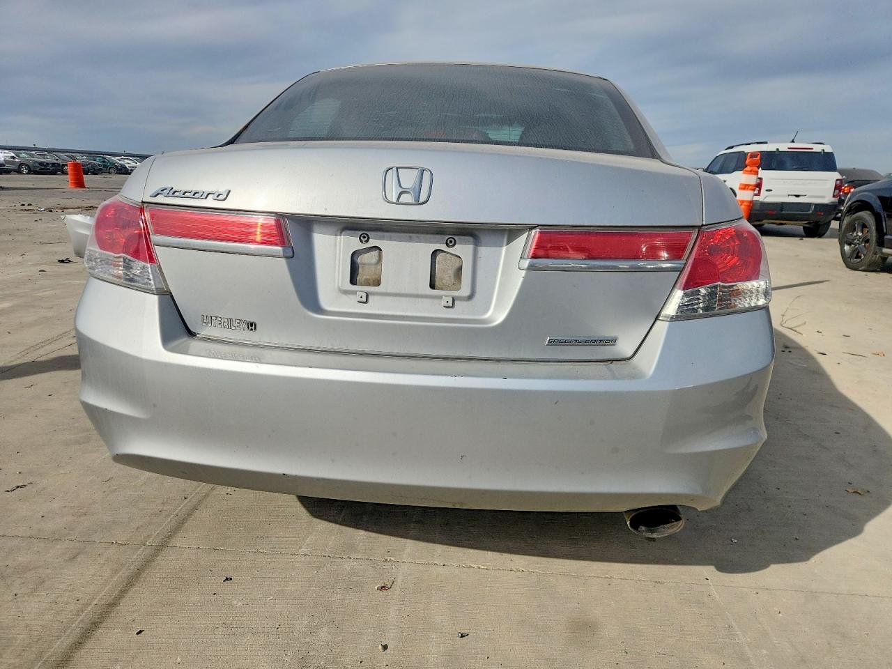 2012 HONDA ACCORD SE photo 6