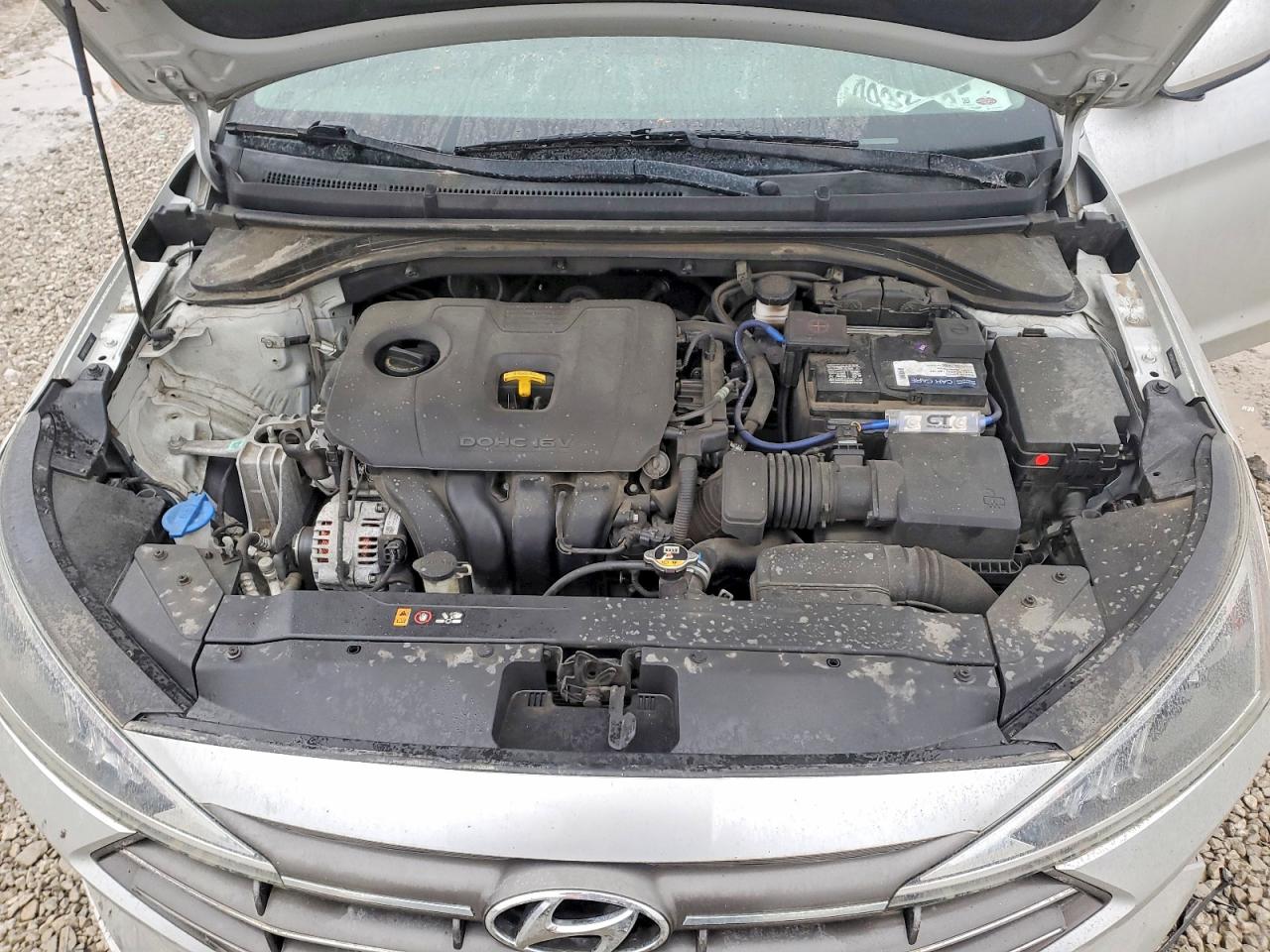 2020 HYUNDAI ELANTRA SEL photo 11