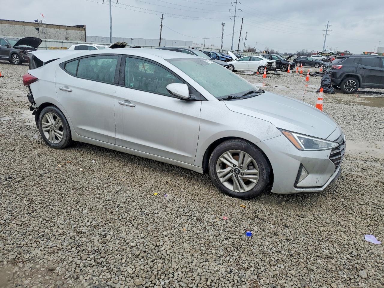 2020 HYUNDAI ELANTRA SEL photo 4