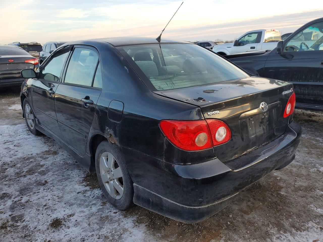 2007 TOYOTA COROLLA CE photo 2