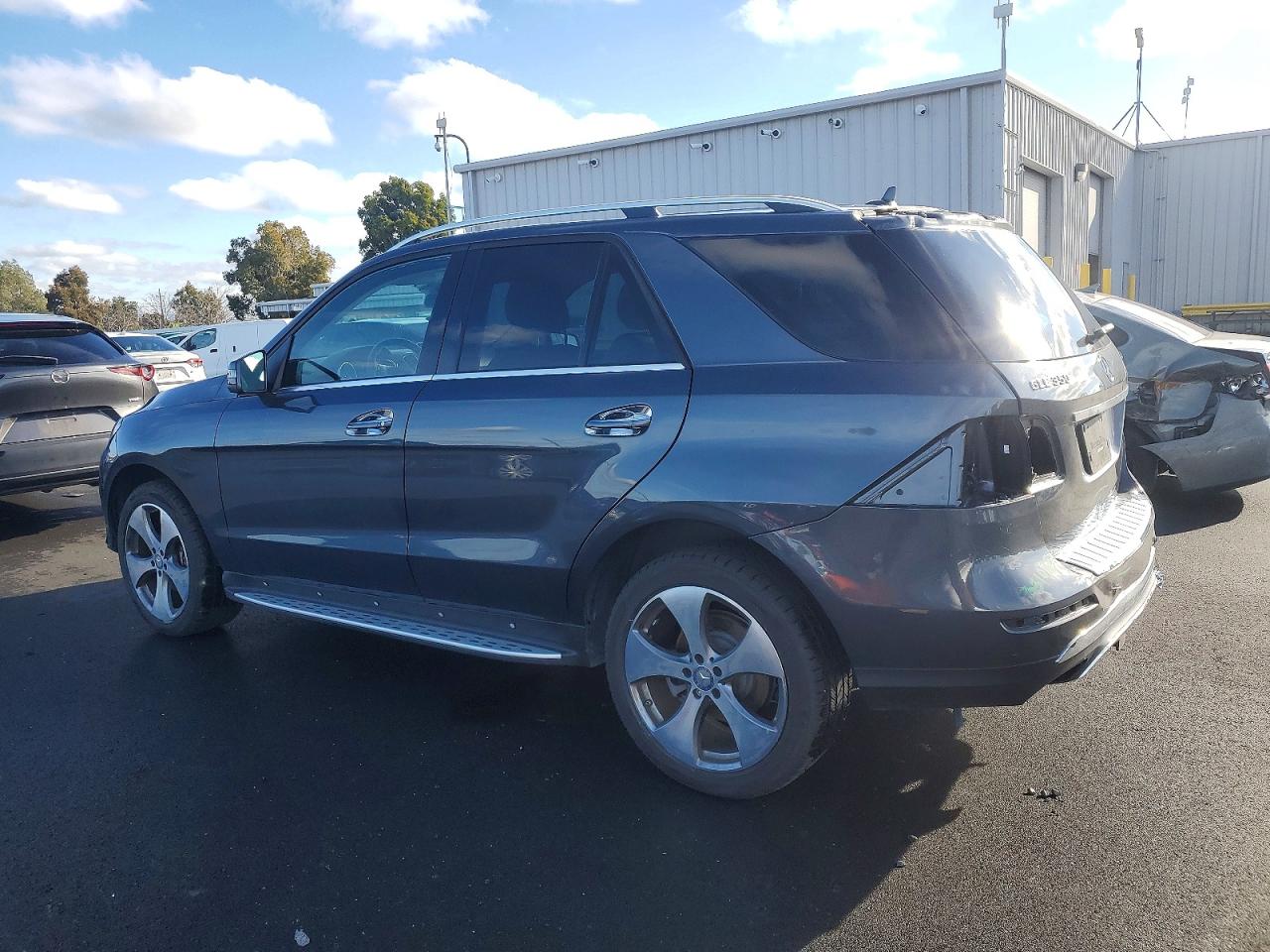 2016 MERCEDES-BENZ GLE 350 4MATIC photo 2