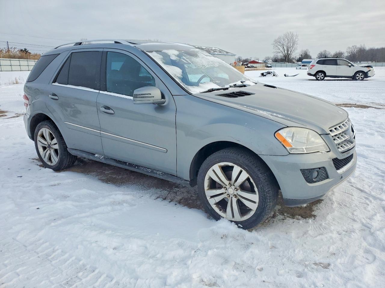 2011 MERCEDES-BENZ ML 350 4MATIC photo 4