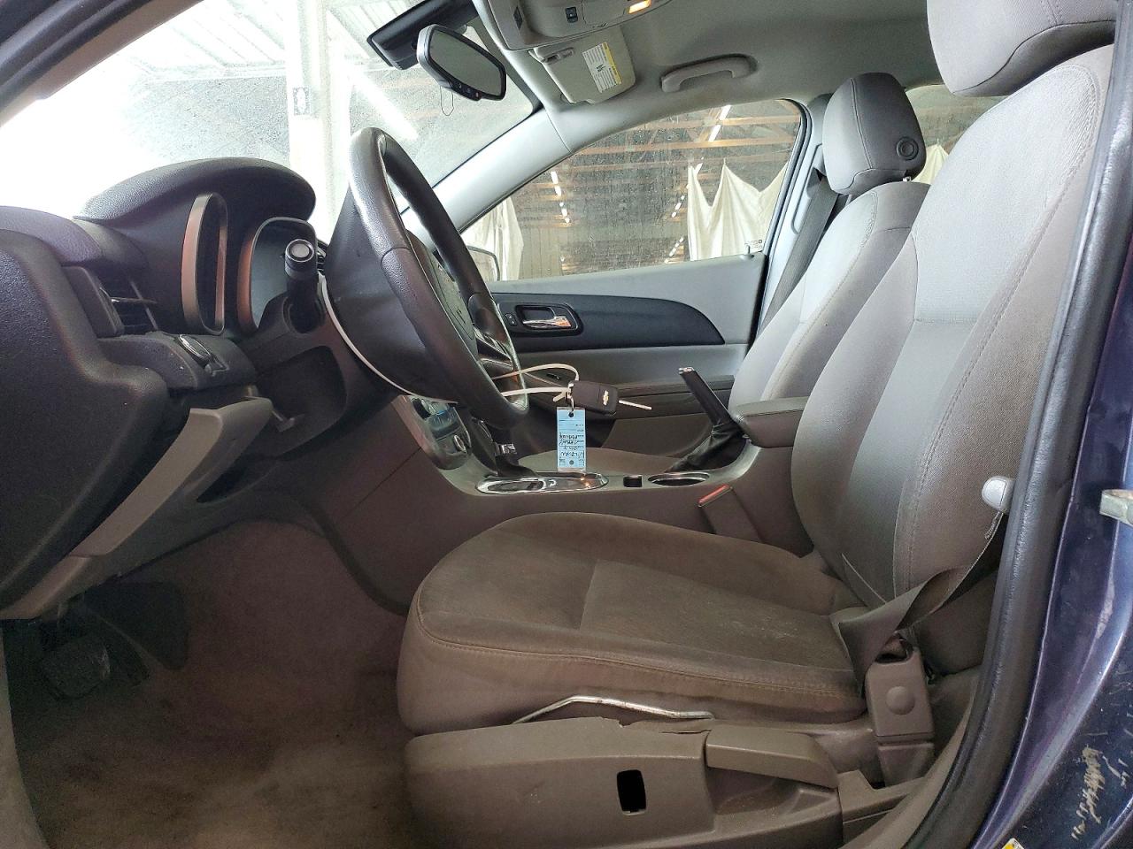 2014 CHEVROLET MALIBU LS photo 7