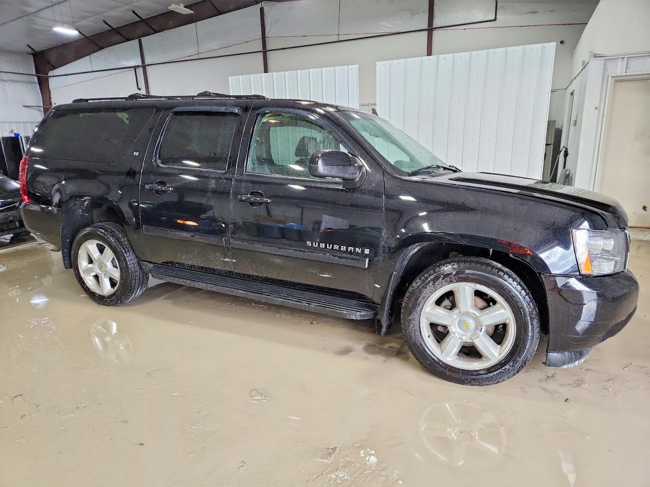 2007 CHEVROLET SUBURBAN K1500 photo 4