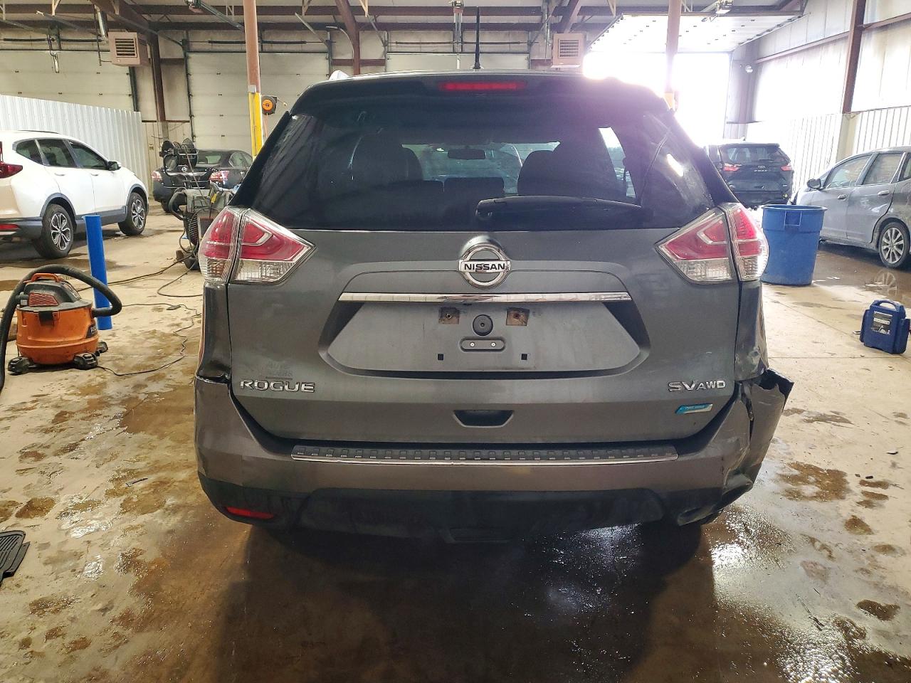 2014 NISSAN ROGUE SV photo 6