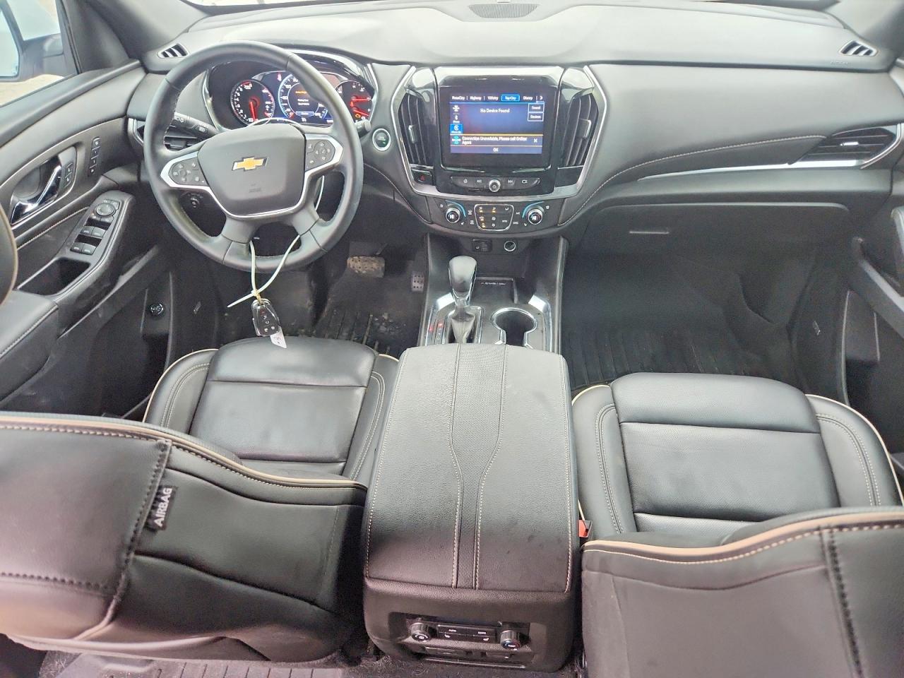 2023 CHEVROLET TRAVERSE PREMIER photo 8