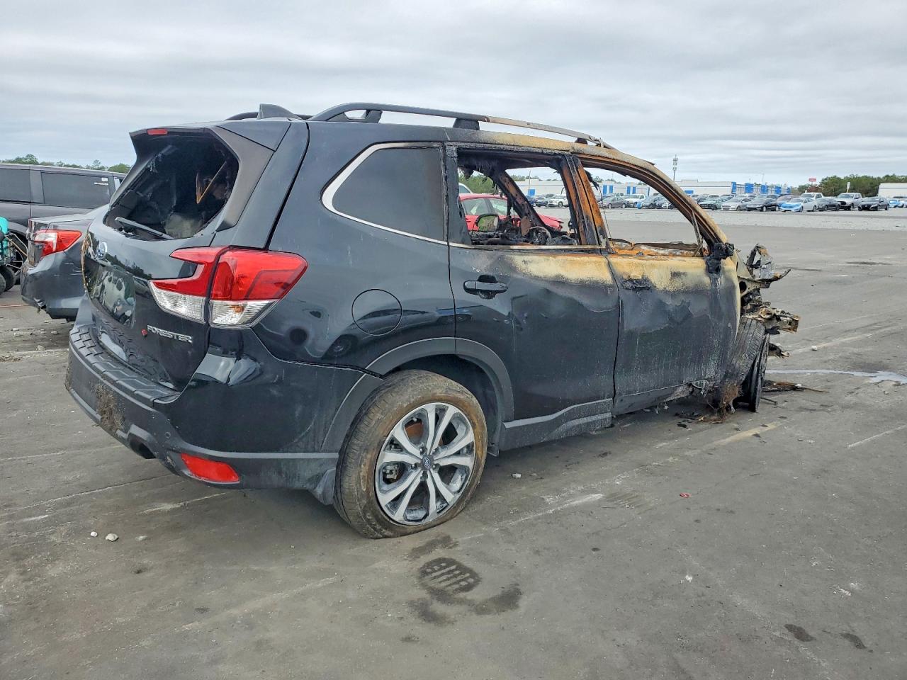 2024 SUBARU FORESTER LIMITED photo 3