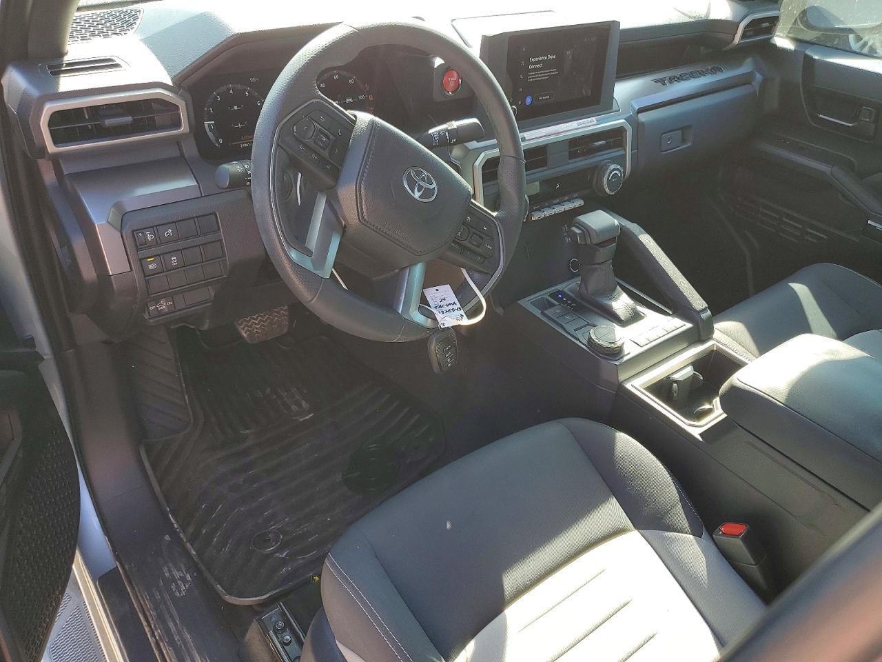 2024 TOYOTA TACOMA XTRACAB photo 8