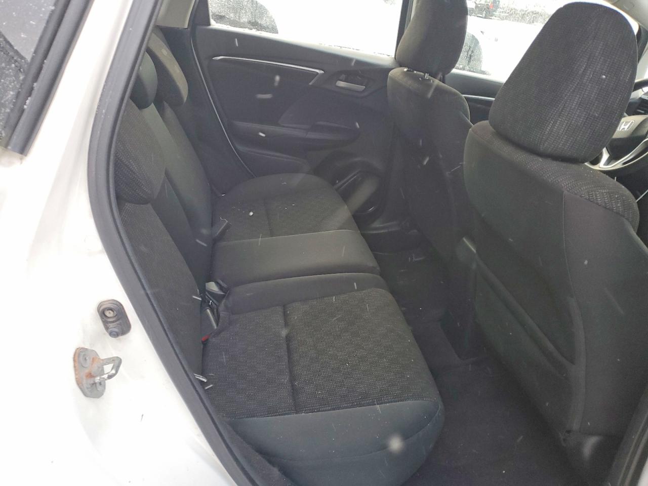 2016 HONDA FIT LX photo 10
