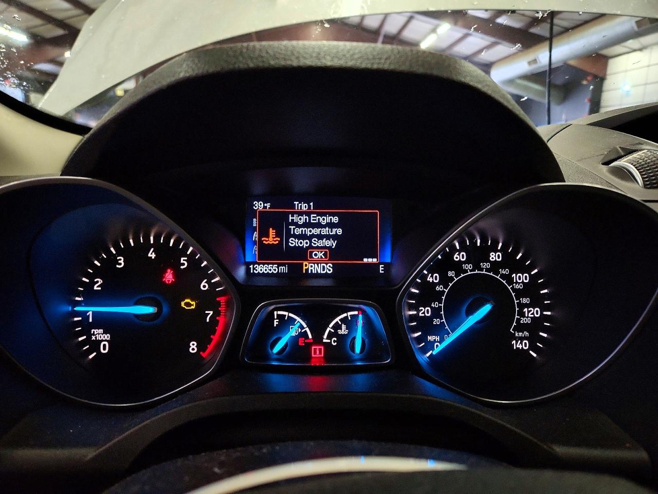 2017 FORD ESCAPE SE photo 17