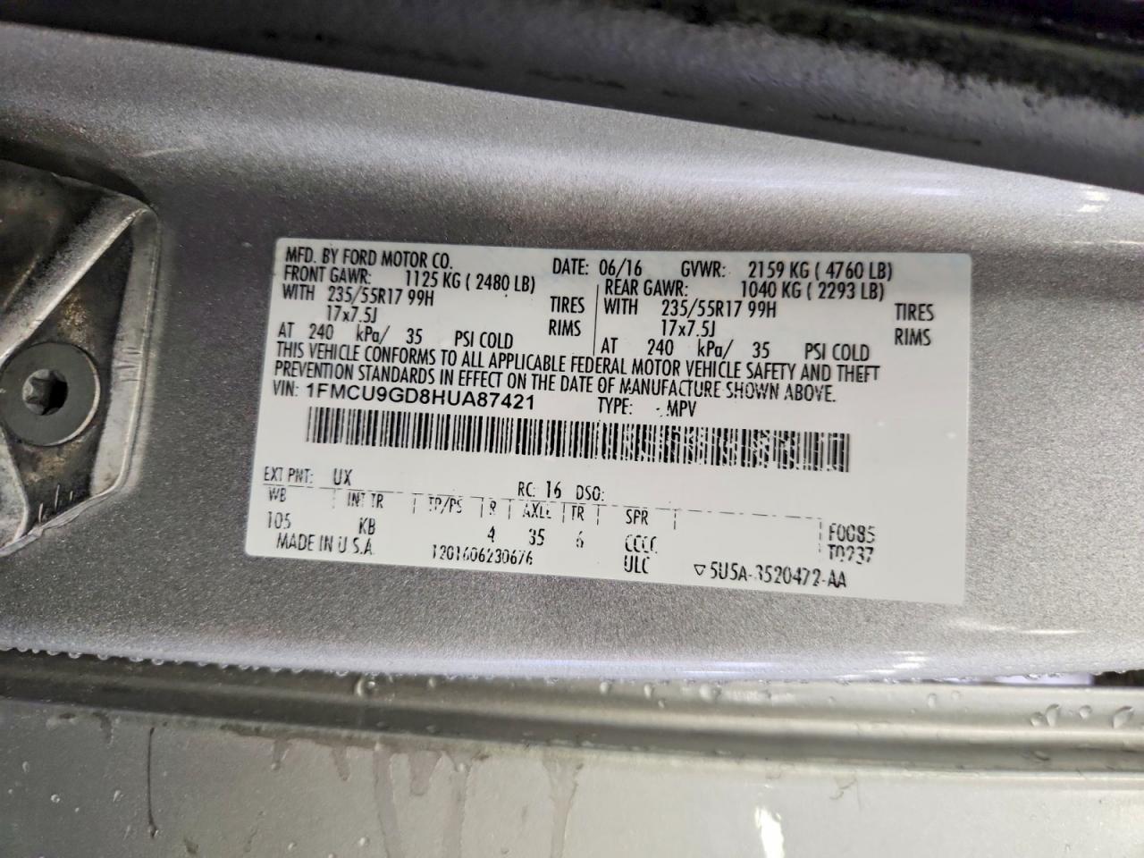2017 FORD ESCAPE SE photo 25