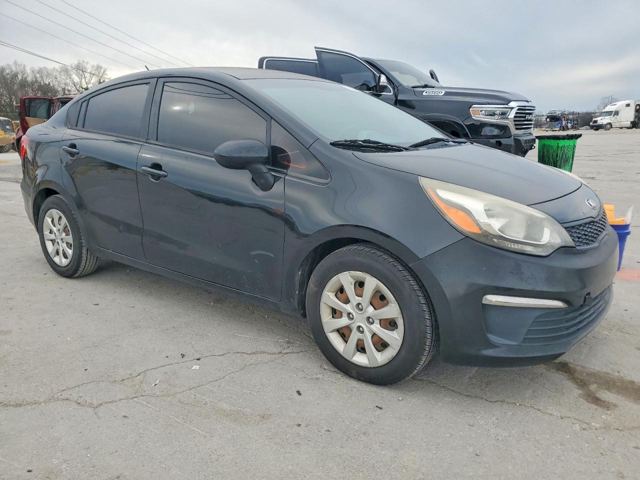 2016 KIA RIO LX photo 4