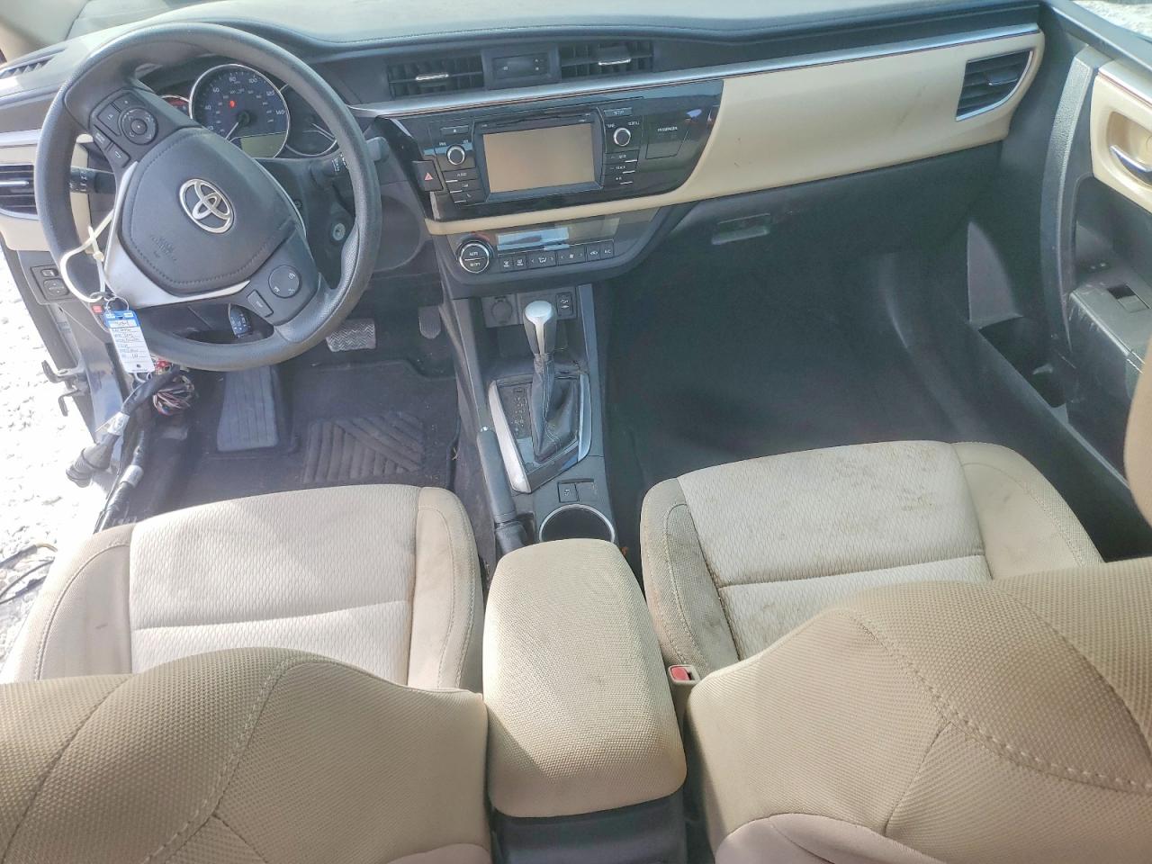 2016 TOYOTA COROLLA L photo 8