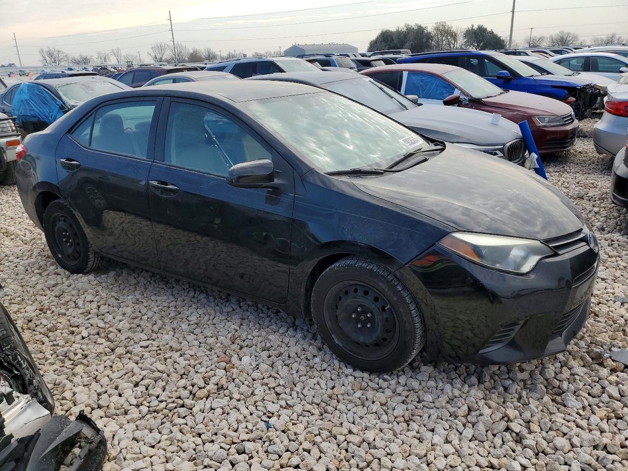 2016 TOYOTA COROLLA L photo 4