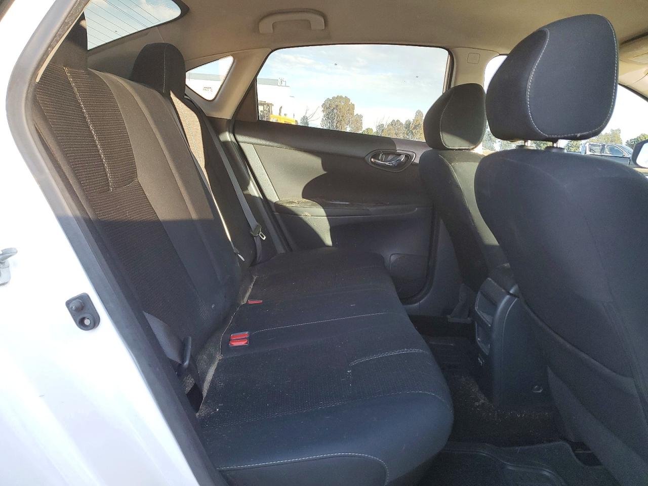 2017 NISSAN SENTRA S photo 19