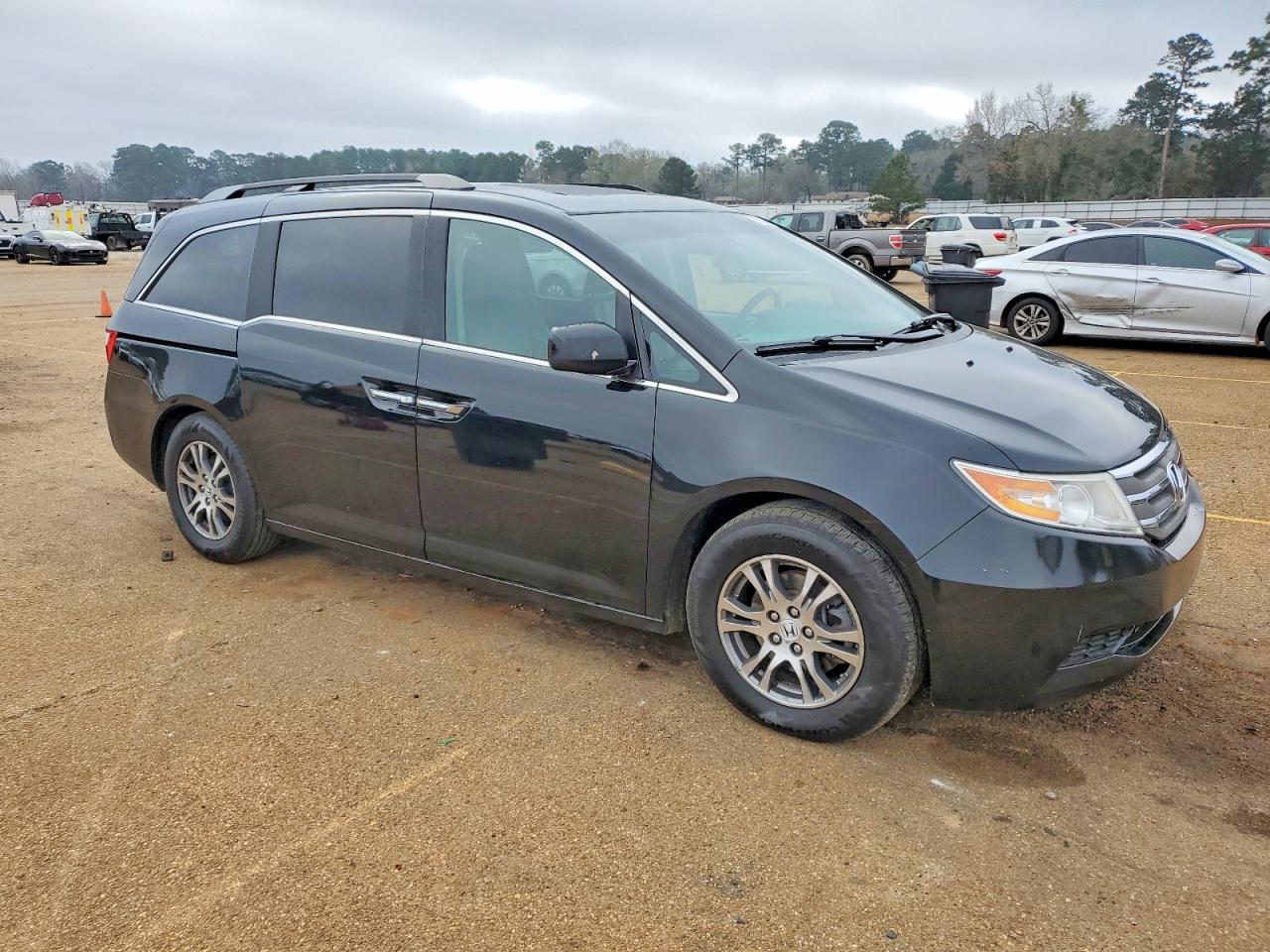 2012 HONDA ODYSSEY EXL photo 4