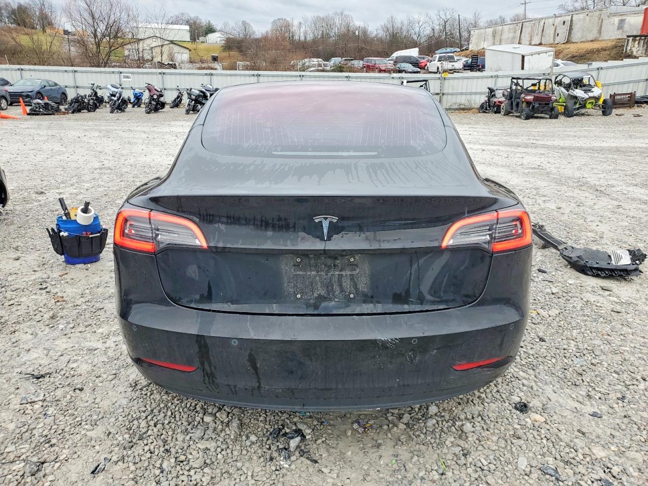 2018 TESLA MODEL 3 photo 11