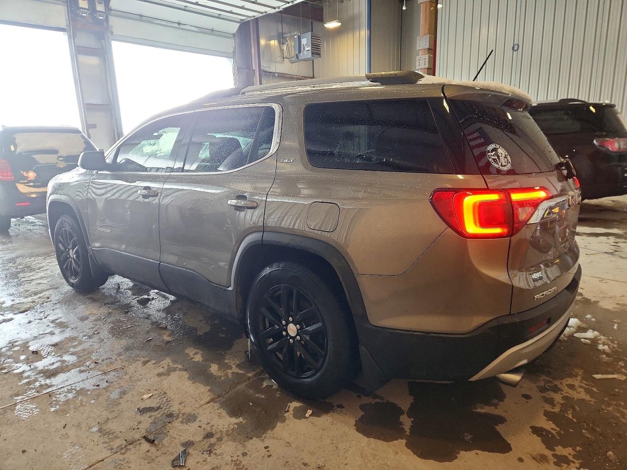 2019 GMC ACADIA SLT-1 photo 2